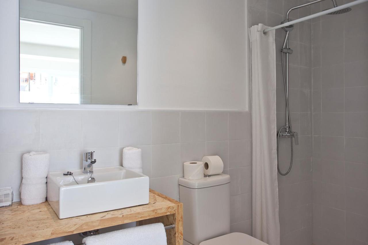 Bj Cala Morlanda Estudios (Adults Only) S'Illot  Luaran gambar