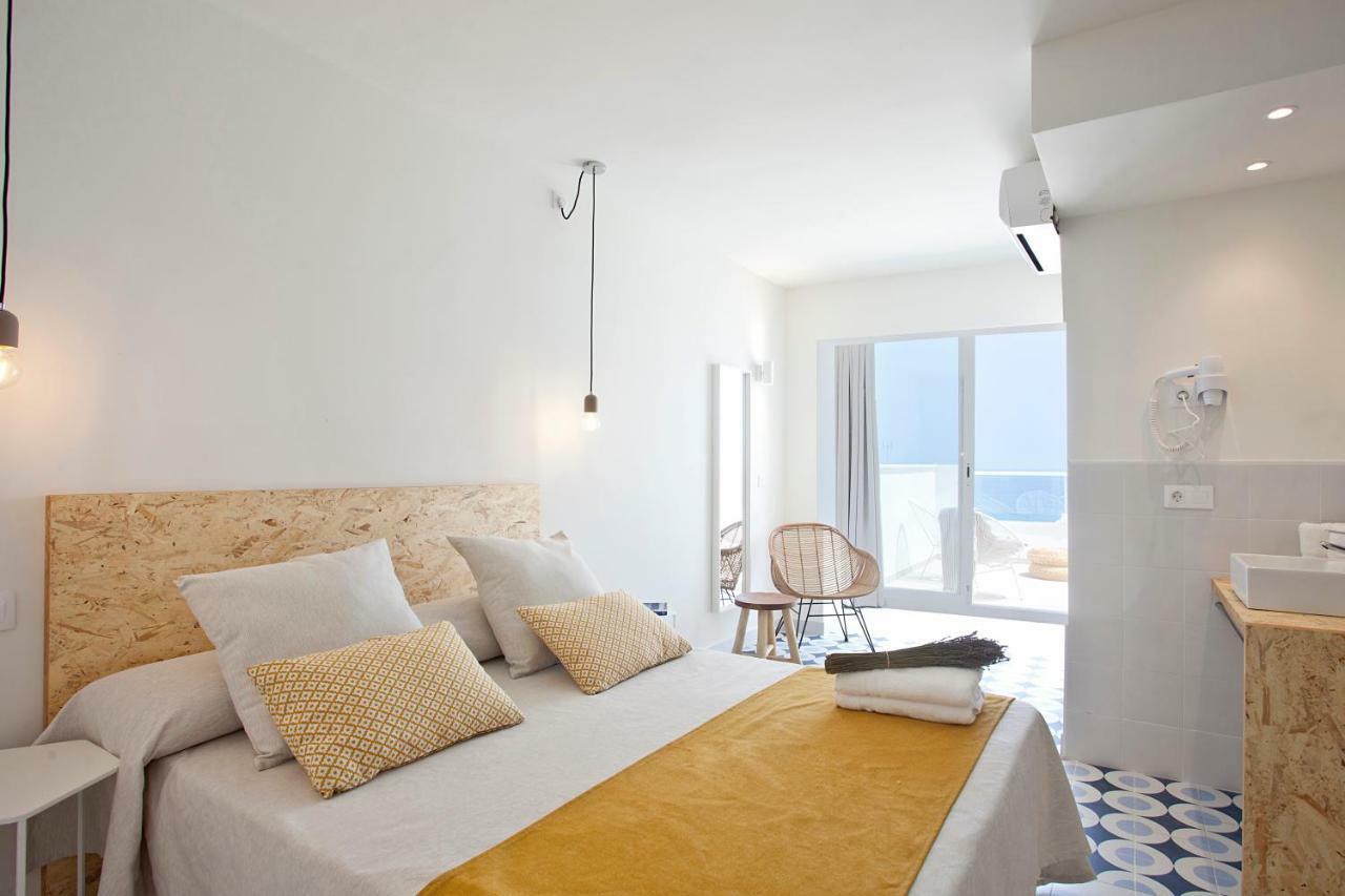 Bj Cala Morlanda Estudios (Adults Only) S'Illot  Luaran gambar