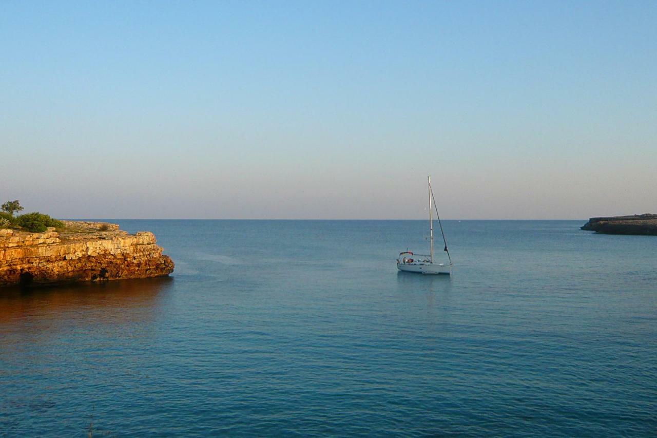 Bj Cala Morlanda Estudios (Adults Only) S'Illot  Luaran gambar